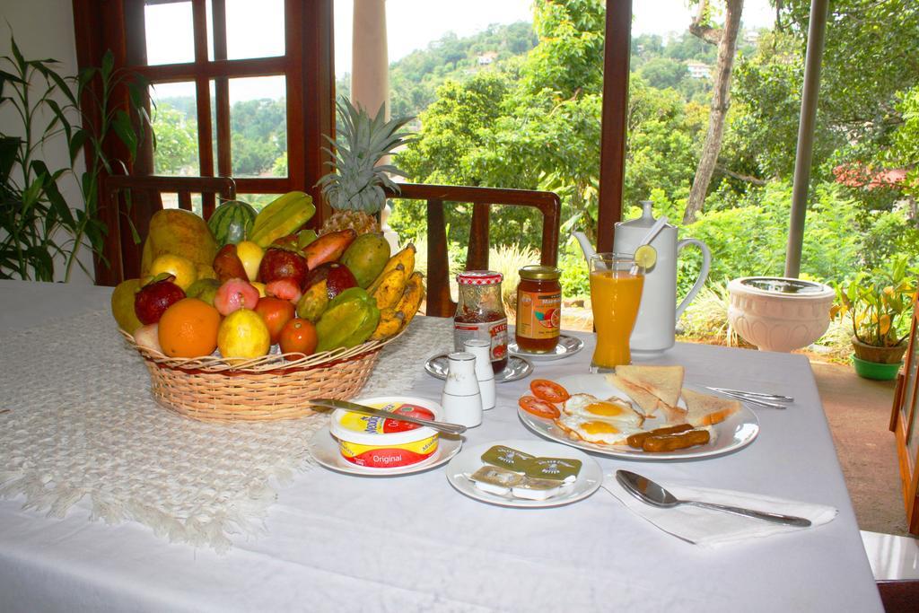 Imaaga Kandy Residence Bagian luar foto