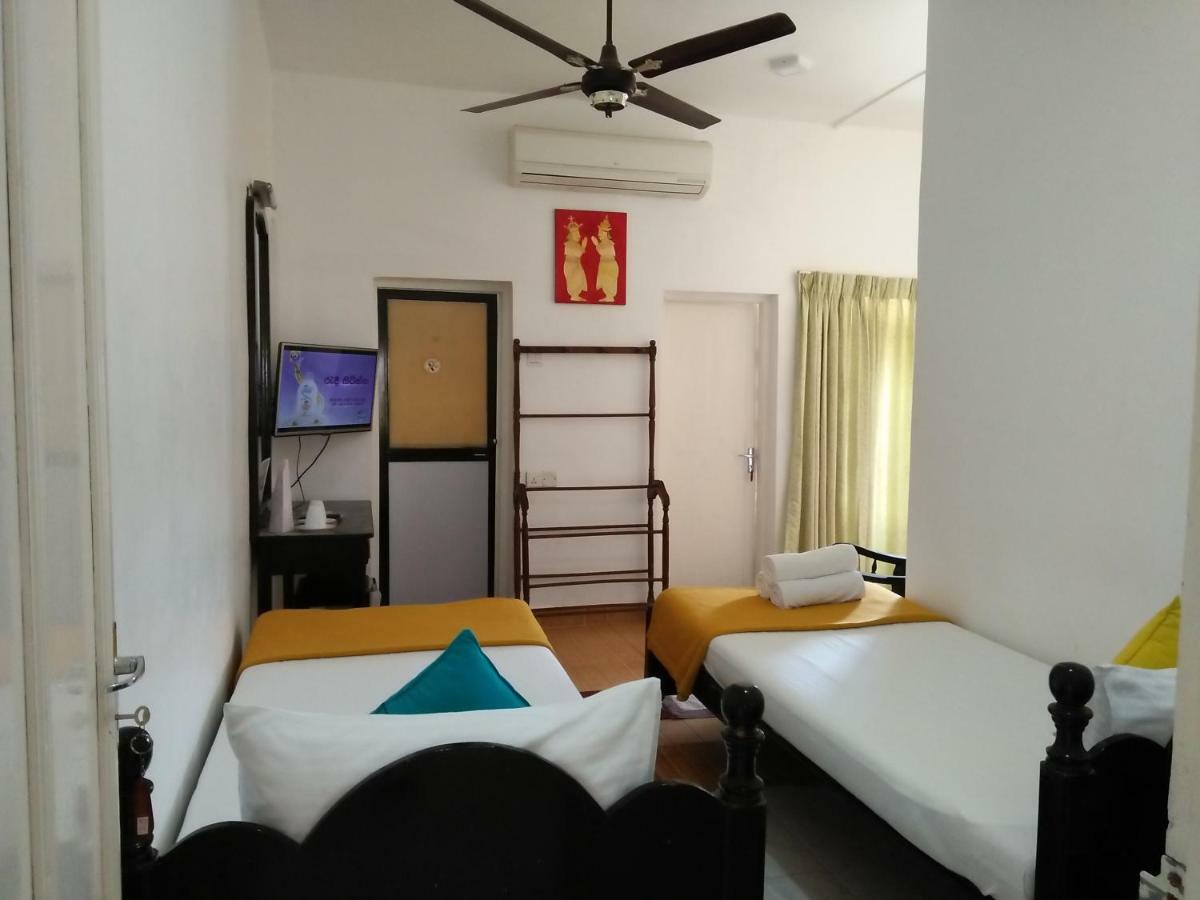 Imaaga Kandy Residence Bagian luar foto